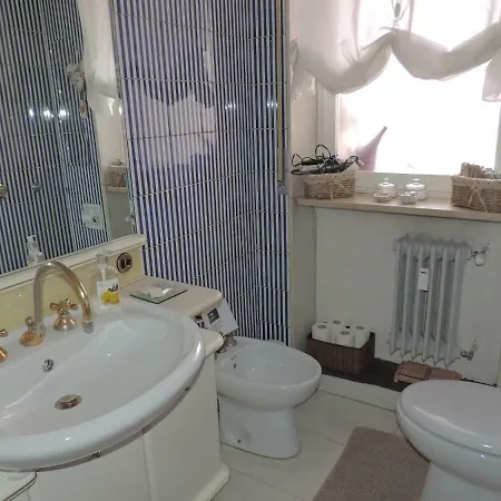 B&b96 Bassano Бассано-дель-Граппа